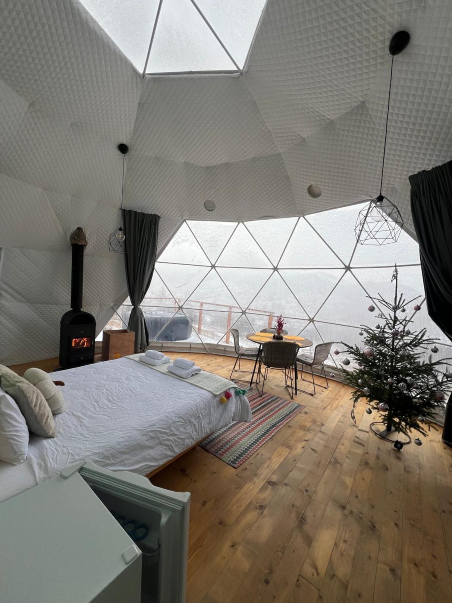 Starry Dome - Manta'S Retreat Glamping Cornereva Hotel Kültér fotó