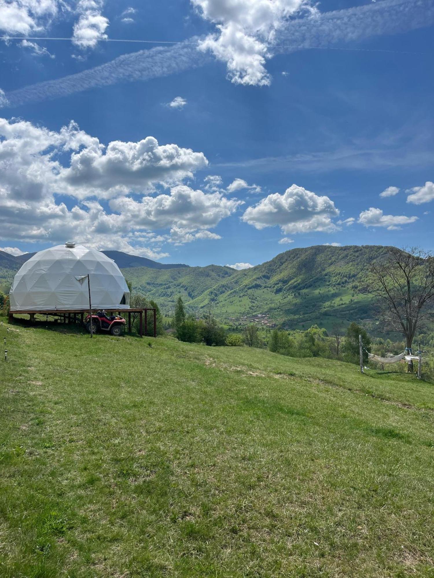 Starry Dome - Manta'S Retreat Glamping Cornereva Hotel Kültér fotó