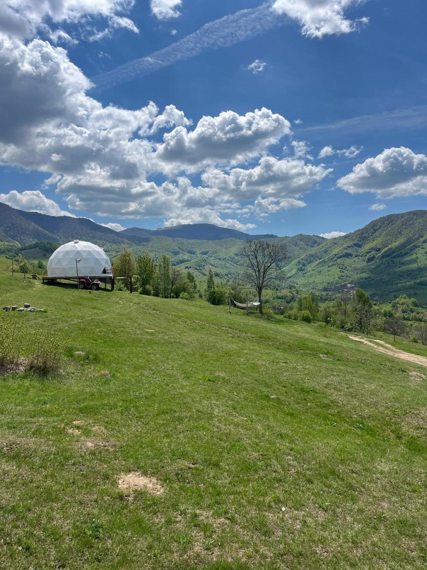 Starry Dome - Manta'S Retreat Glamping Cornereva Hotel Kültér fotó